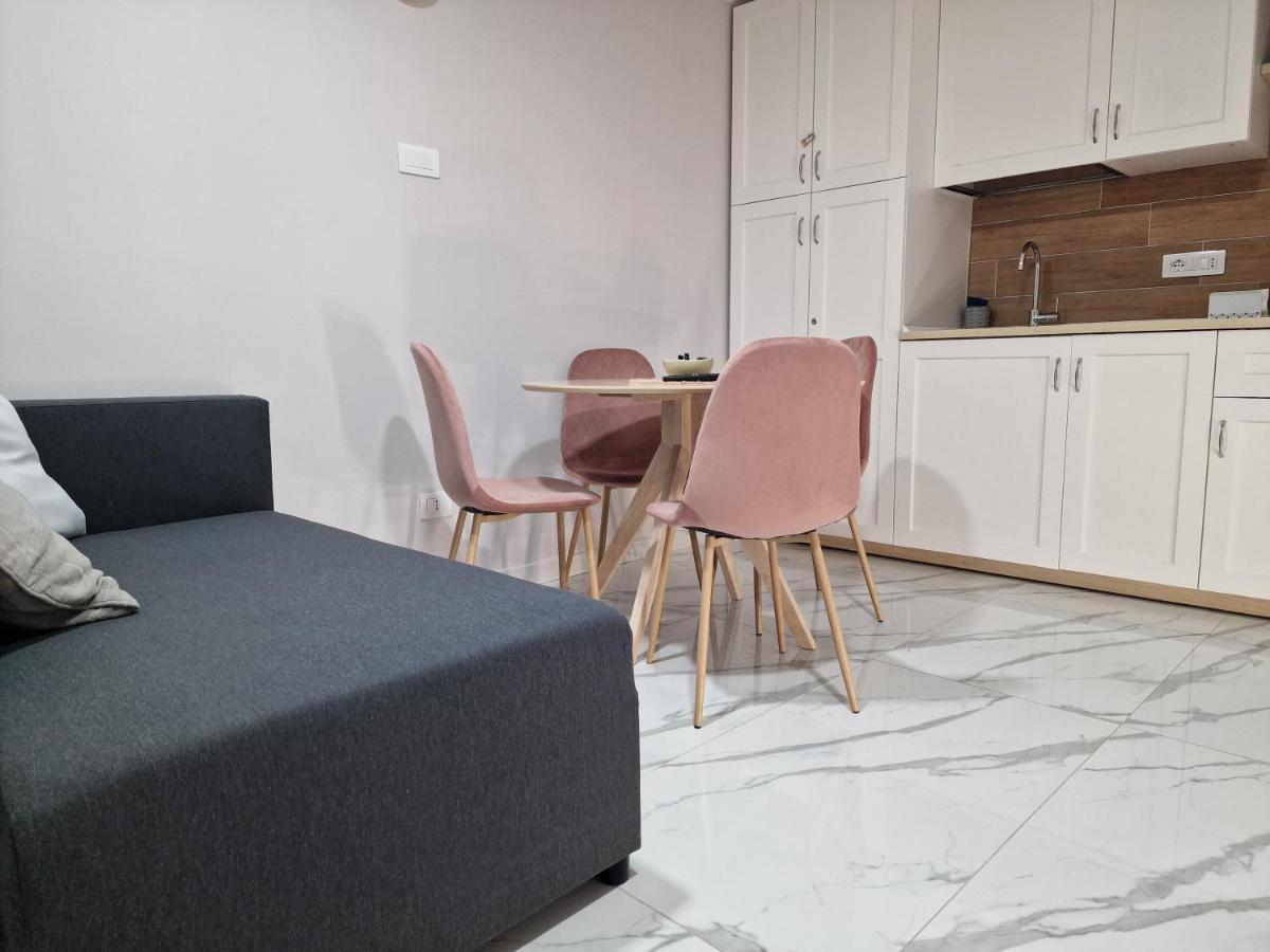 Megaride House Lägenhet Neapel Exteriör bild